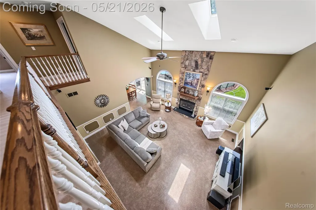 8425 Grays Drive Grosse Ile Township MI 48138