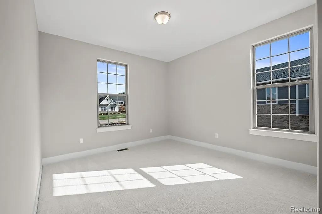 1057 Overlook Drive Saline City MI 48176