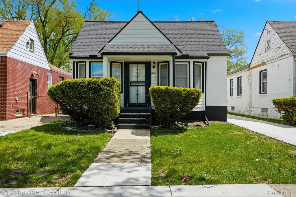 11338 Memorial Street Detroit City MI 48227