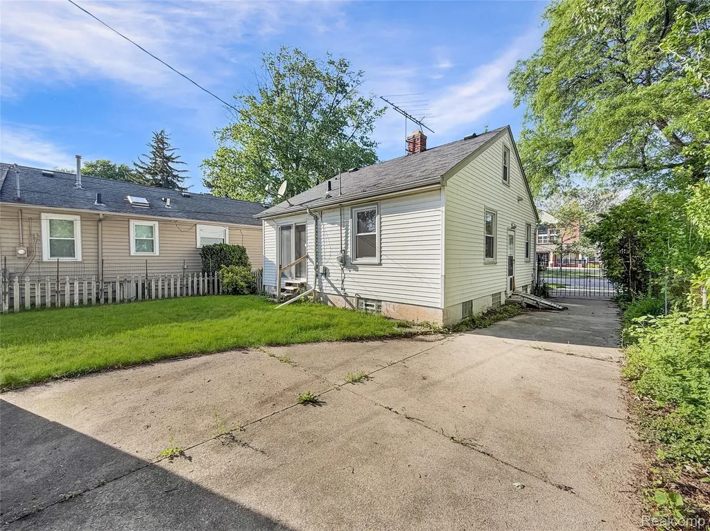 4993 Gateshead Street Detroit City MI 48236