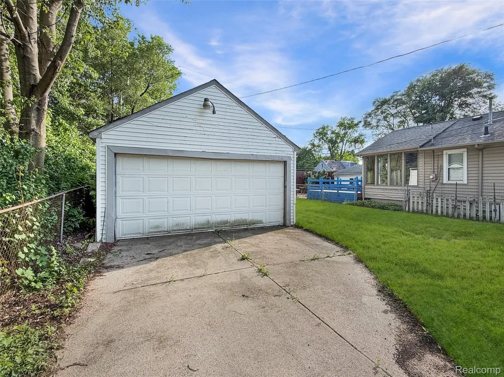 4993 Gateshead Street Detroit City MI 48236