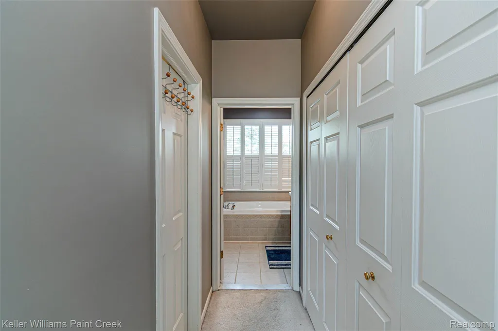 42708 Faulkner Drive Novi City MI 48377