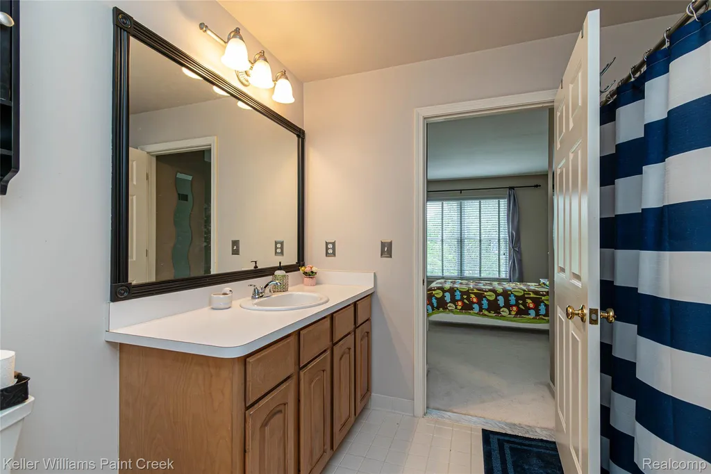 42708 Faulkner Drive Novi City MI 48377