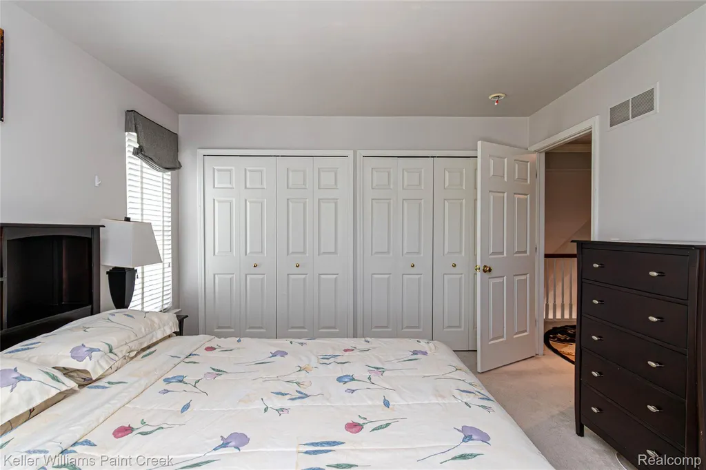 42708 Faulkner Drive Novi City MI 48377