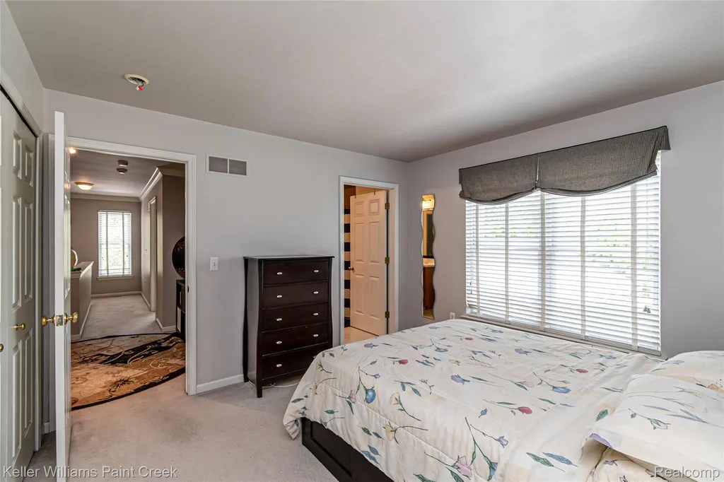 42708 Faulkner Drive Novi City MI 48377