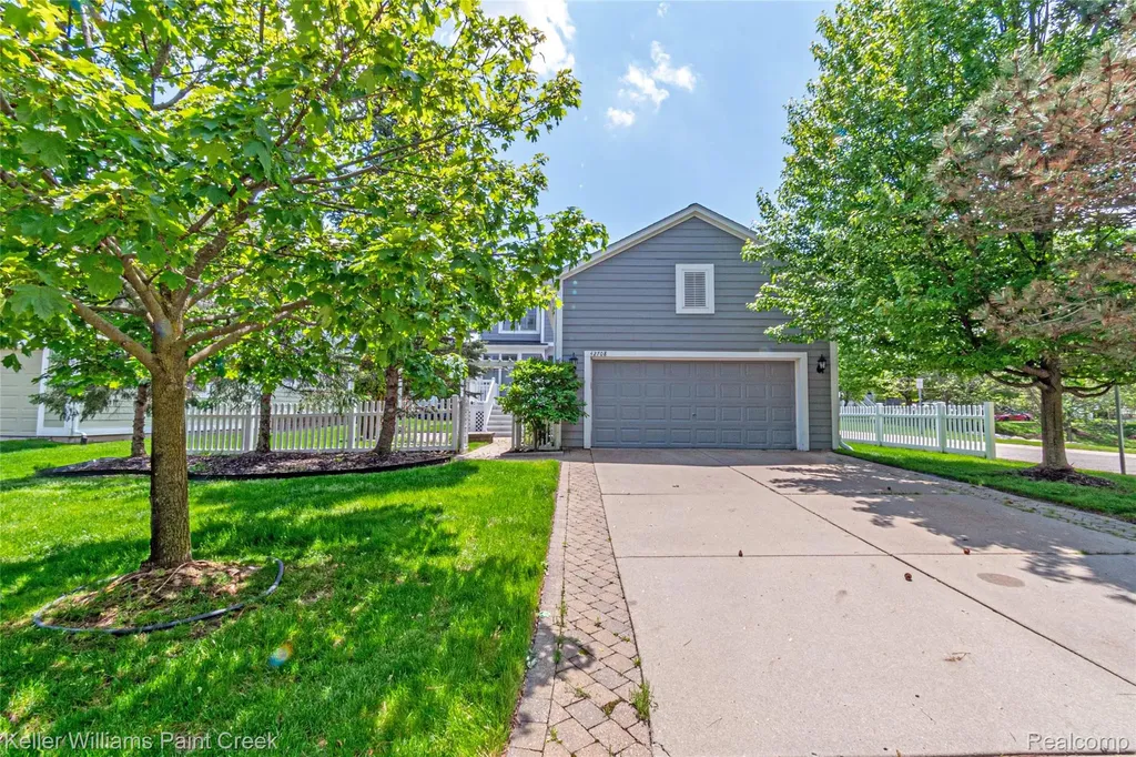 42708 Faulkner Drive Novi City MI 48377
