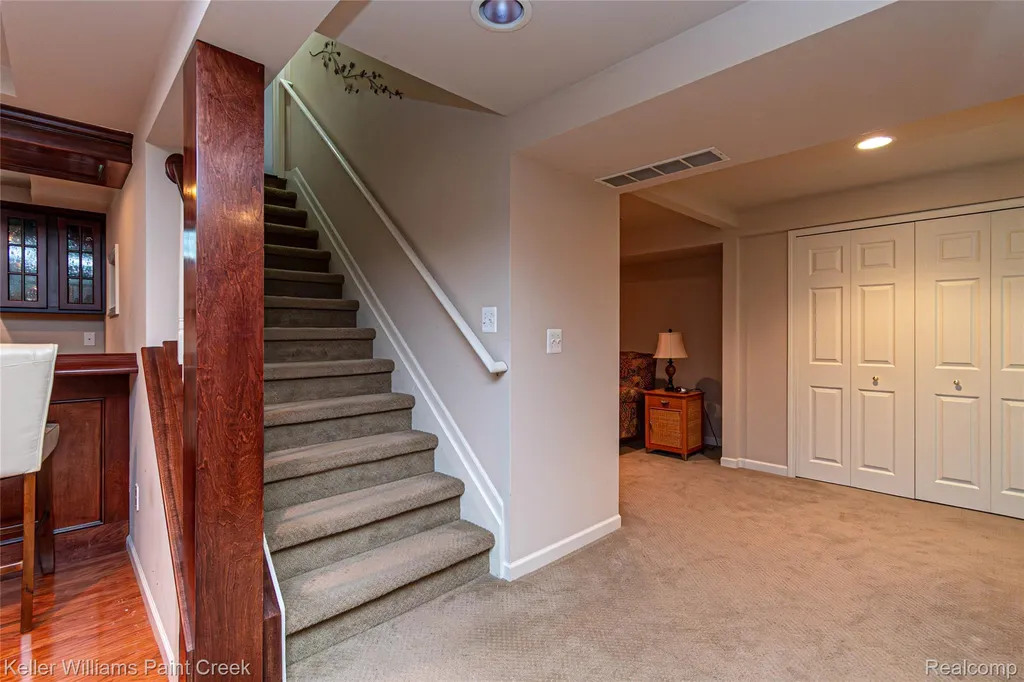 42708 Faulkner Drive Novi City MI 48377
