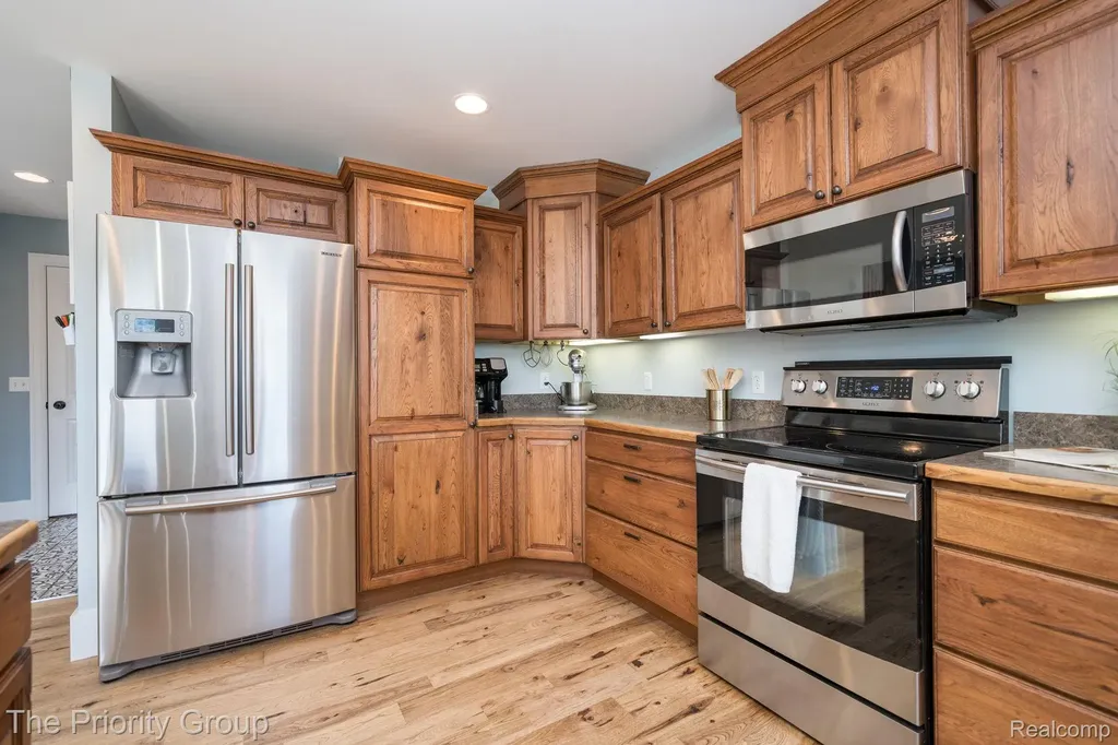 10270 County Line Road Groveland Township MI 48462