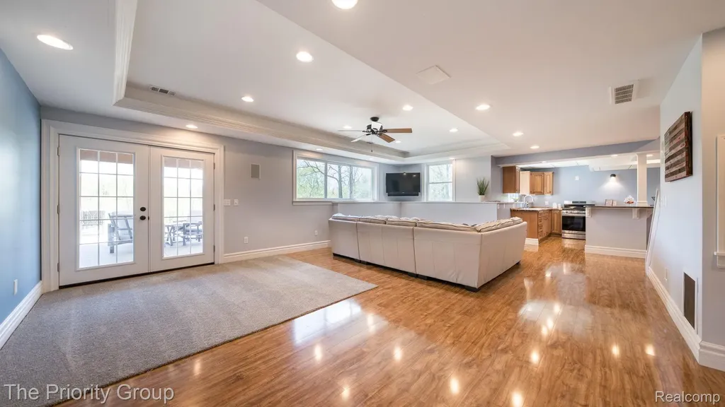 10270 County Line Road Groveland Township MI 48462