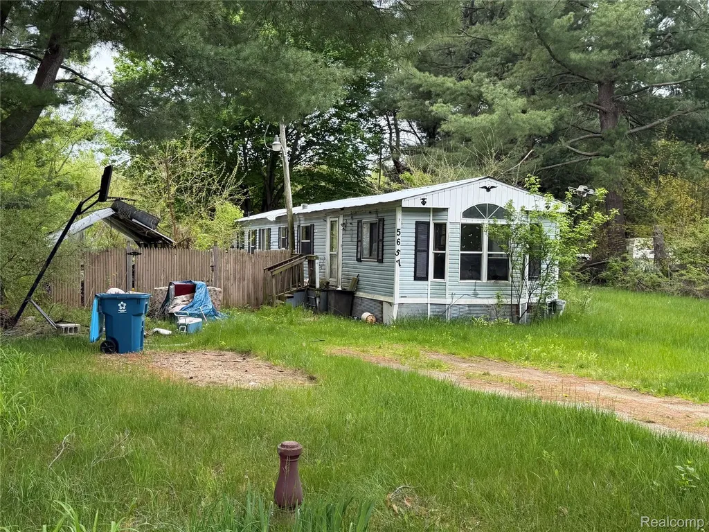 5657 Freewald Boulevard Vassar Township MI 48746