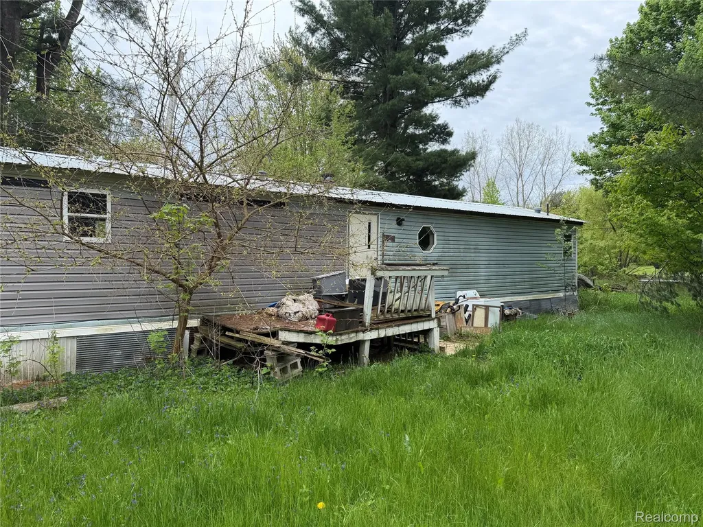 5657 Freewald Boulevard Vassar Township MI 48746