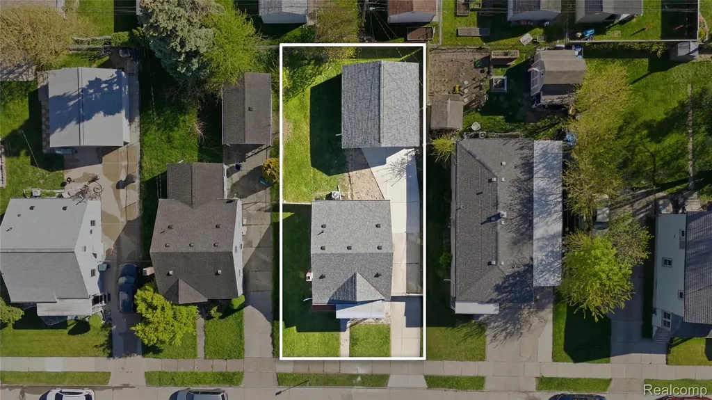1059 Farnham Avenue Lincoln Park City MI 48146
