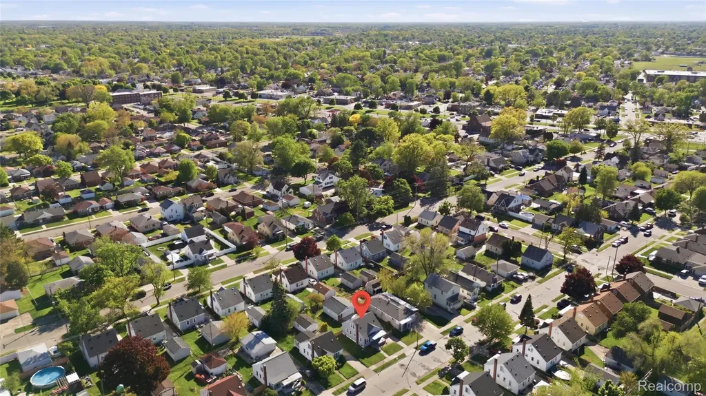 1059 Farnham Avenue Lincoln Park City MI 48146