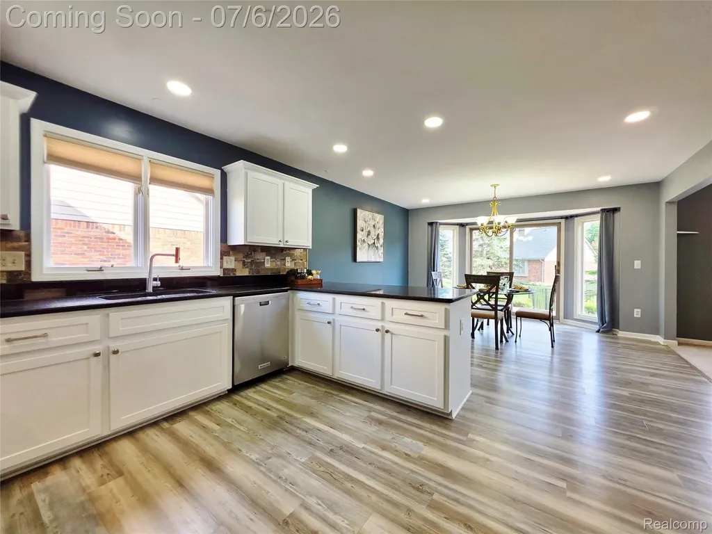 16794 Renee Drive Macomb Township MI 48042