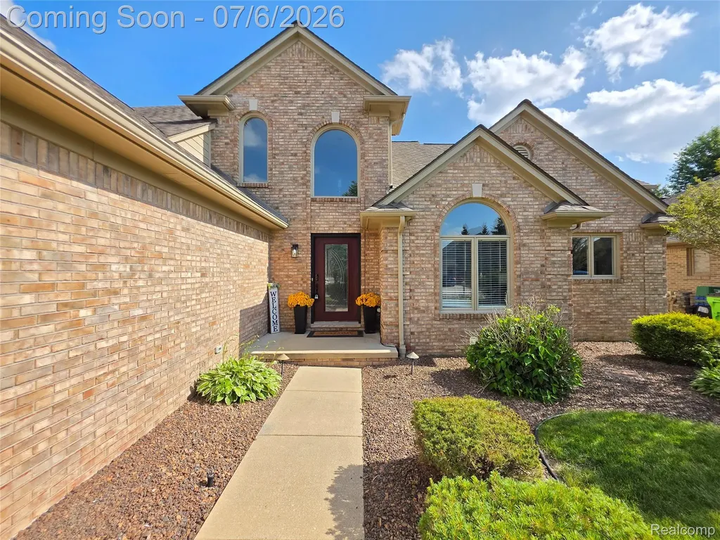 16794 Renee Drive Macomb Township MI 48042