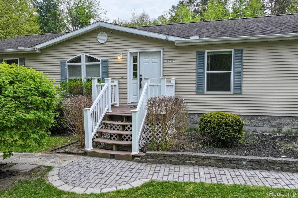 4587 Brown Road Vassar Township MI 48768