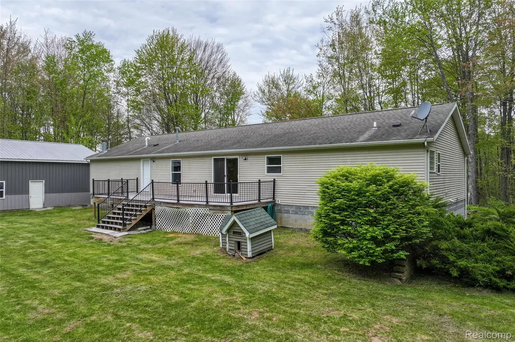 4587 Brown Road Vassar Township MI 48768