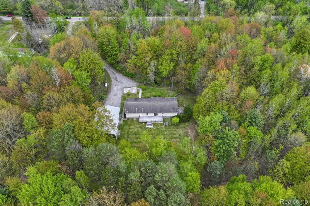 4587 Brown Road Vassar Township MI 48768