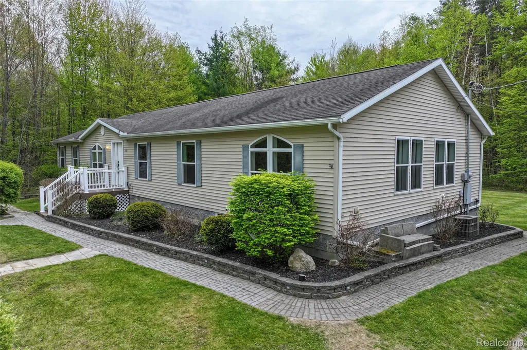 4587 Brown Road Vassar Township MI 48768
