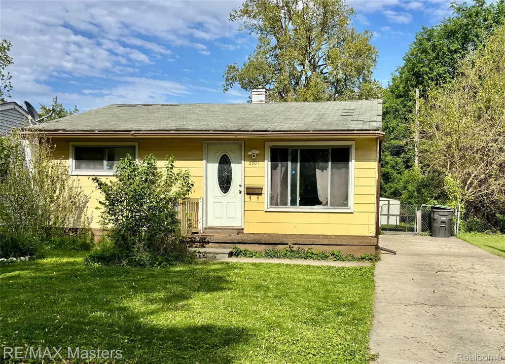 5901 Ziegler Street Taylor City MI 48180