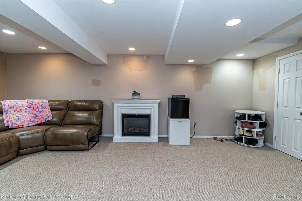 41544 Mitchell Road Novi City MI 48377