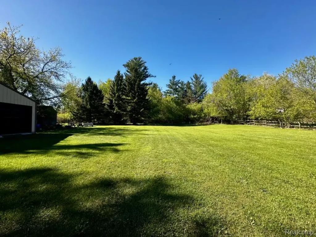 4693 Kilmanagh Road Grant Township MI 48731