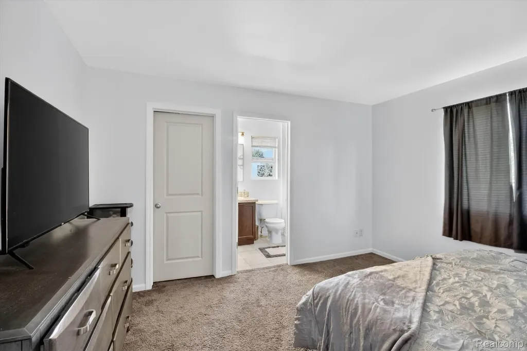 33308 Sienna Drive Romulus City MI 48174