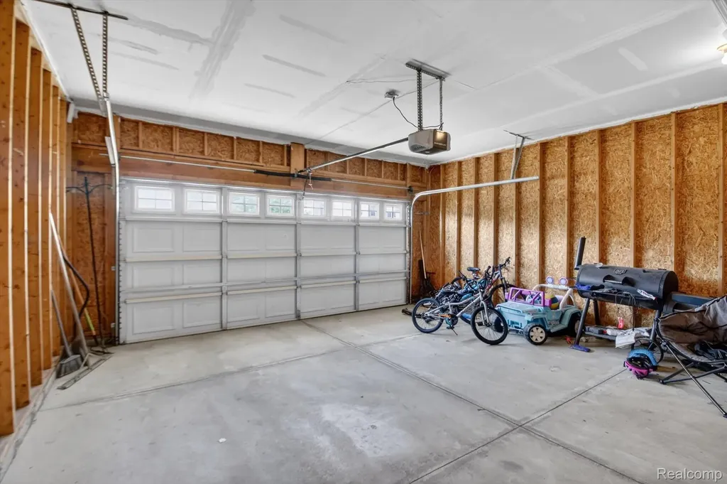33308 Sienna Drive Romulus City MI 48174