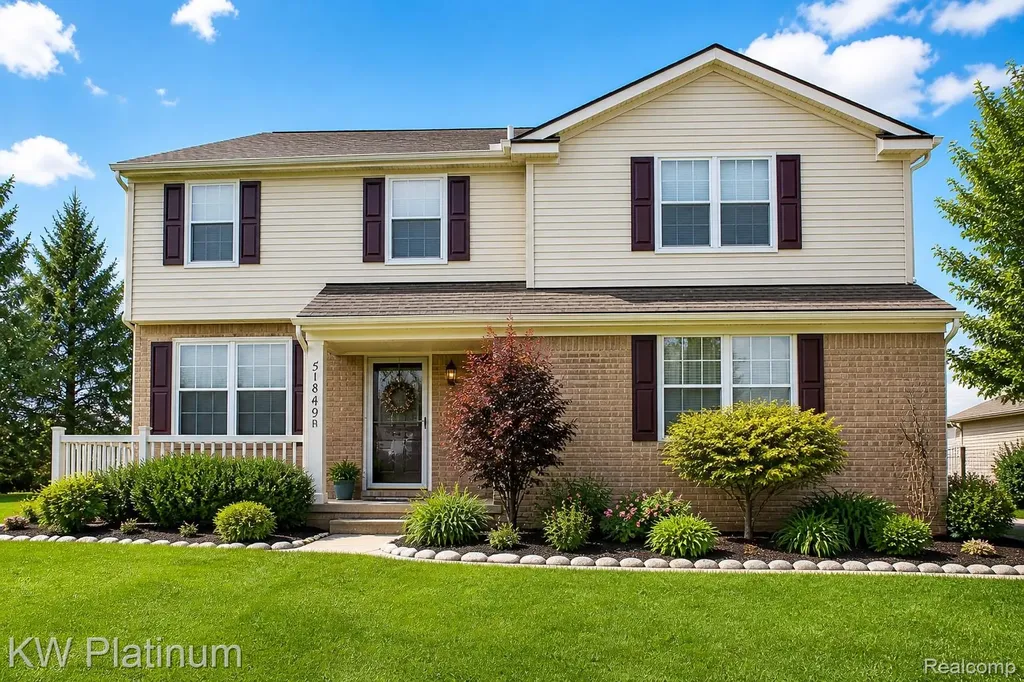 51849 Huntley Avenue New Baltimore City MI 48047