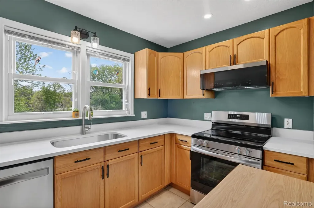 4949 Algonquin Way Meridian Charter Township MI 48864