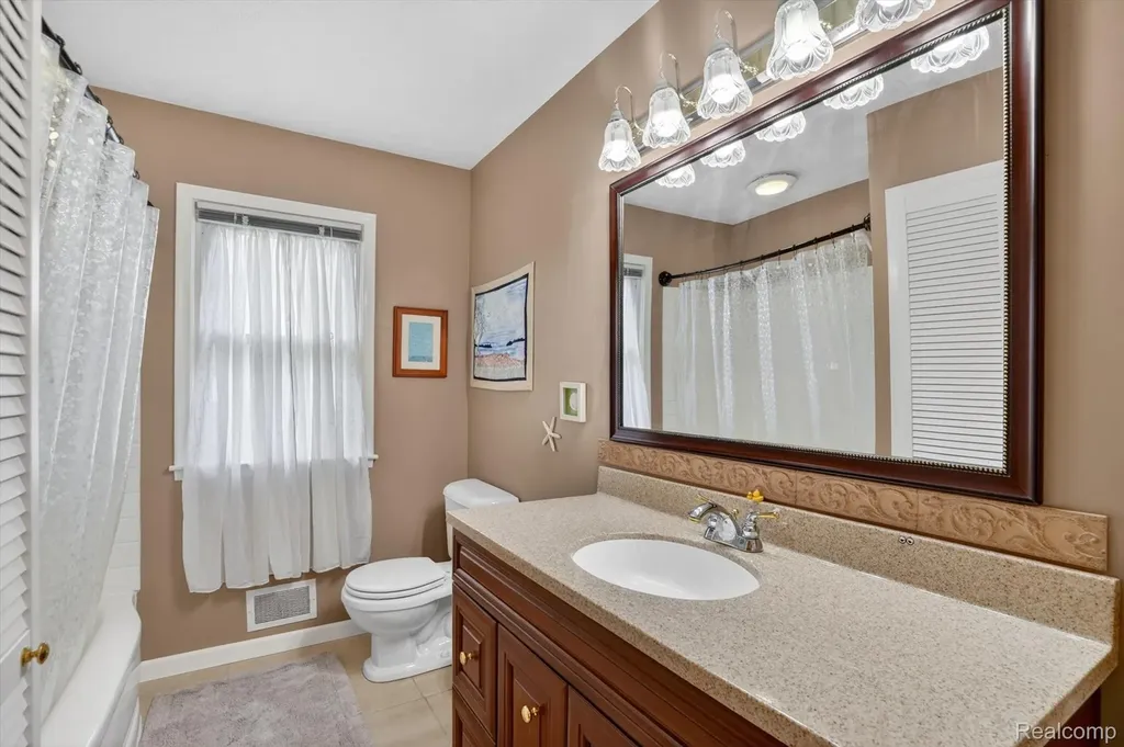 4949 Algonquin Way Meridian Charter Township MI 48864
