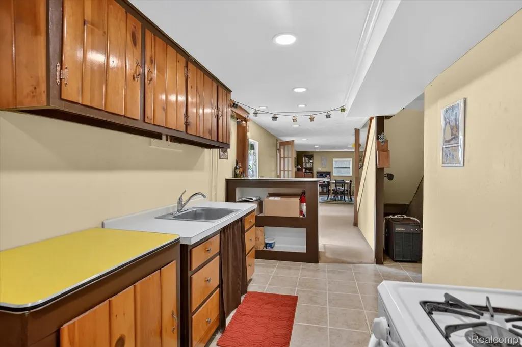 4949 Algonquin Way Meridian Charter Township MI 48864
