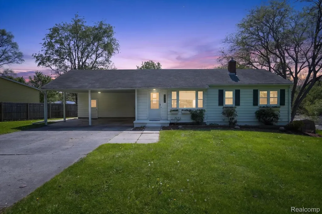 4949 Algonquin Way Meridian Charter Township MI 48864