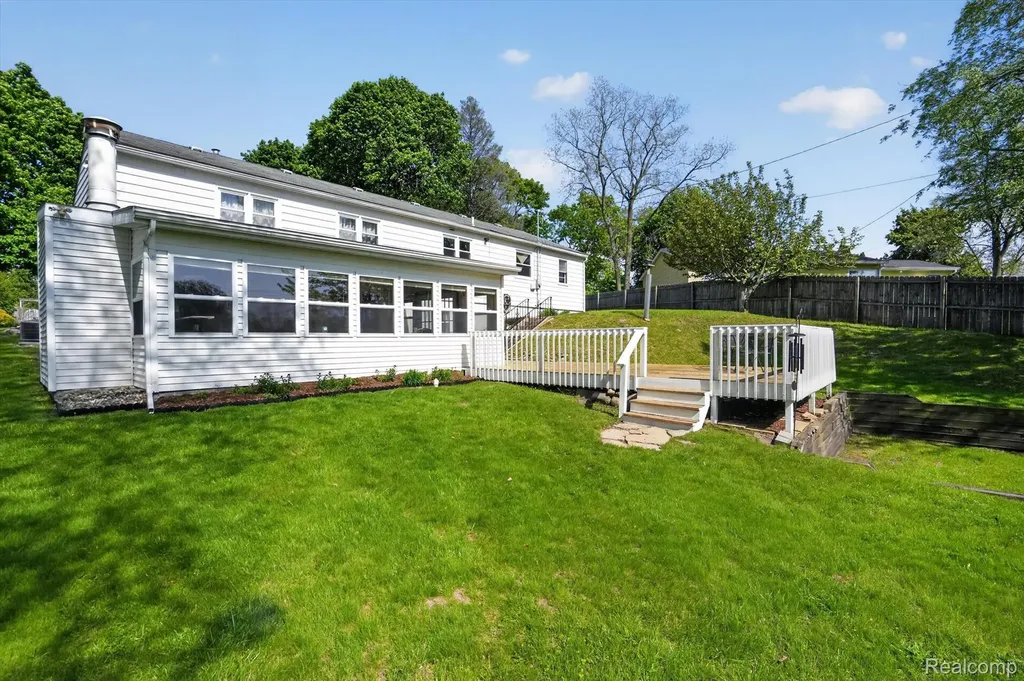 4949 Algonquin Way Meridian Charter Township MI 48864