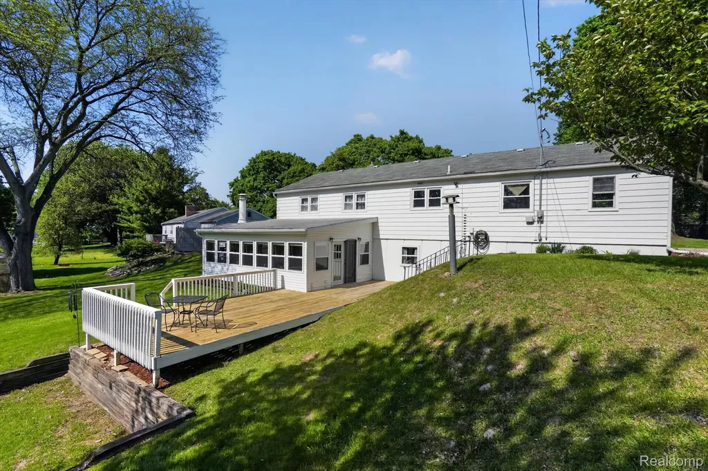 4949 Algonquin Way Meridian Charter Township MI 48864
