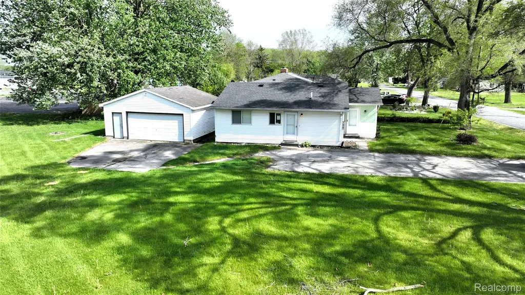 580 Sherman Road Carrollton Township MI 48604
