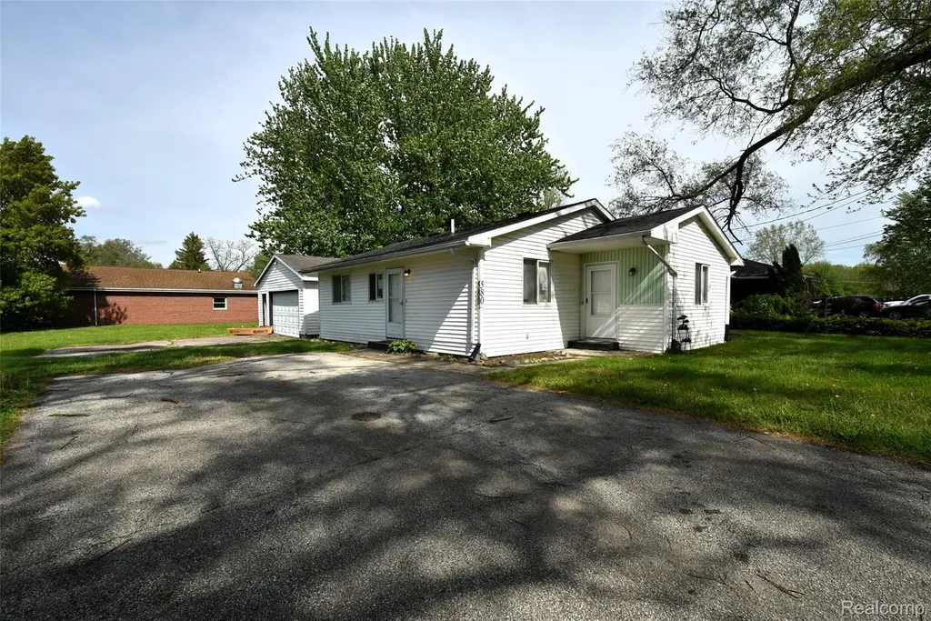 580 Sherman Road Carrollton Township MI 48604
