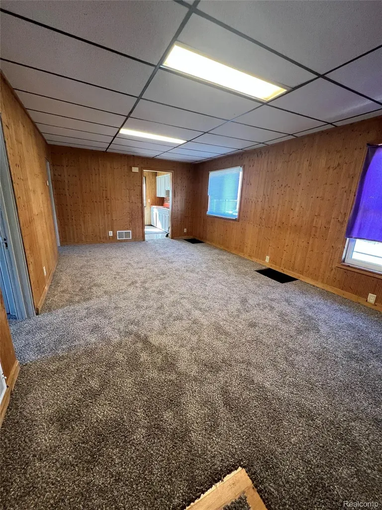 1410 Indiana Avenue Flint City MI 48506