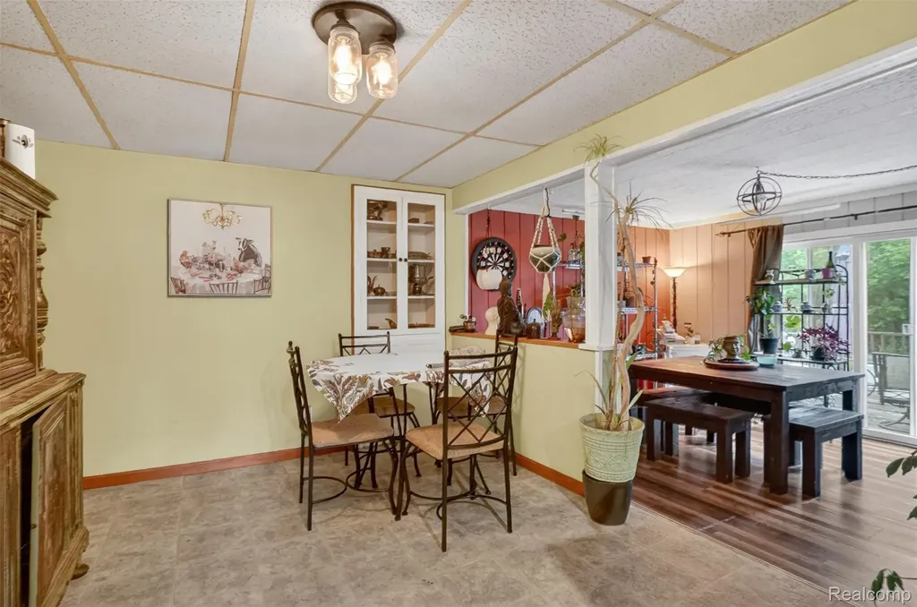 4111 Risedorph Street Burton City MI 48509
