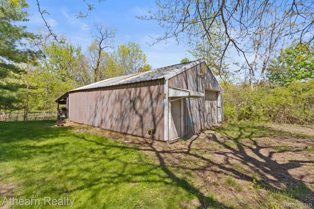 4140 Cook Road Mundy Township MI 48473