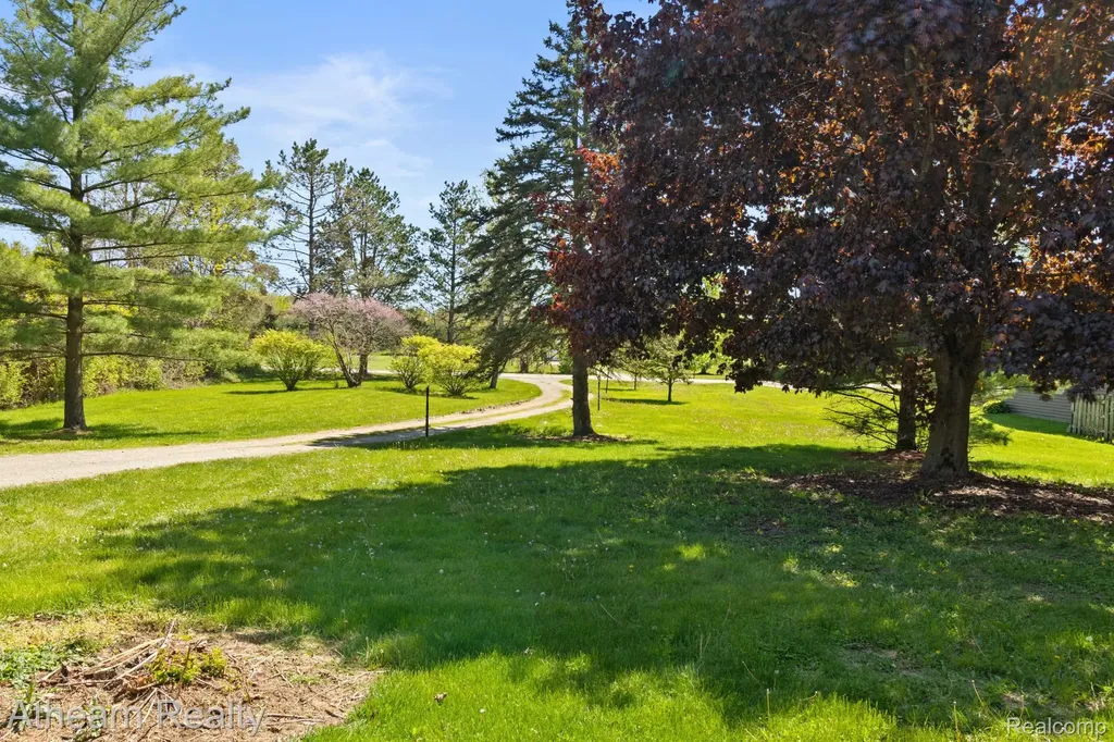 4140 Cook Road Mundy Township MI 48473