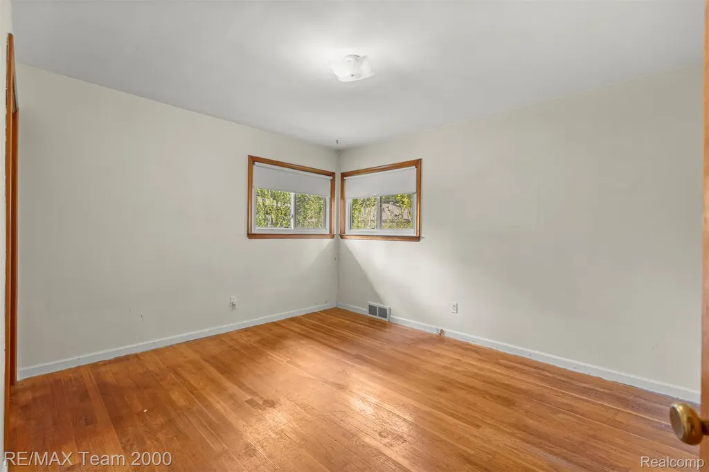 27143 Westland Road Redford Charter Township MI 48240