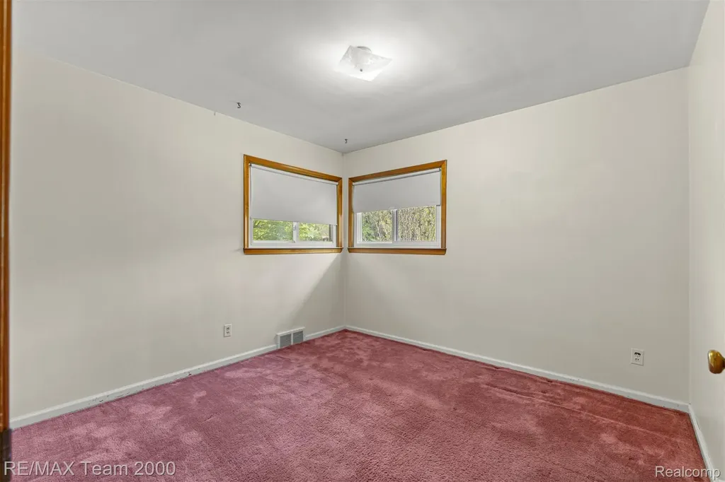 27143 Westland Road Redford Charter Township MI 48240