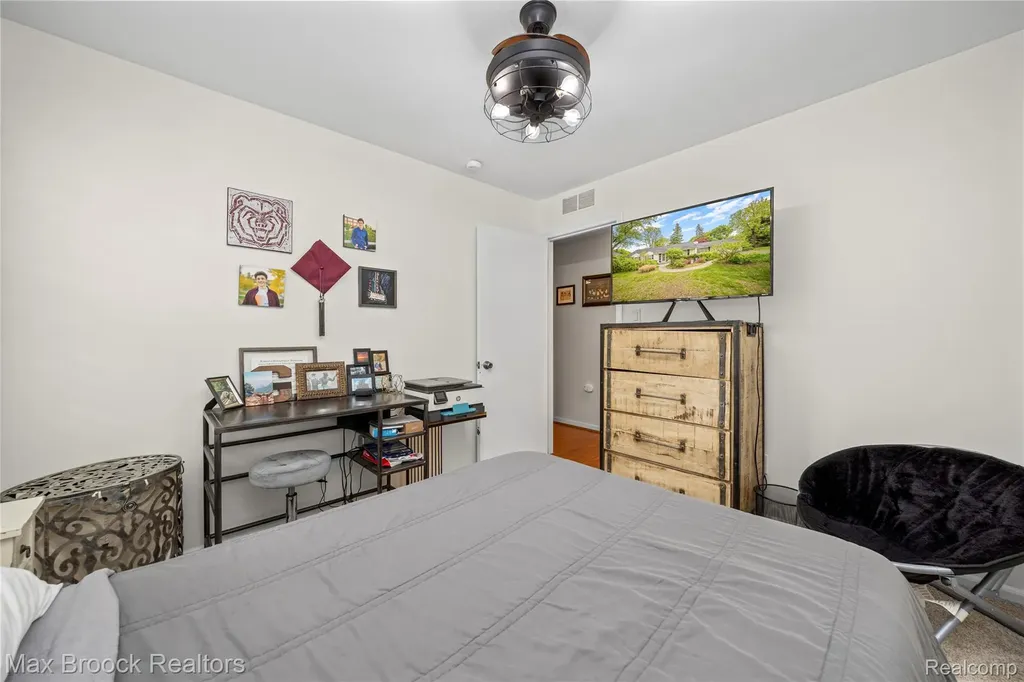 6485 Thurber Road Bloomfield Hills City MI 48301
