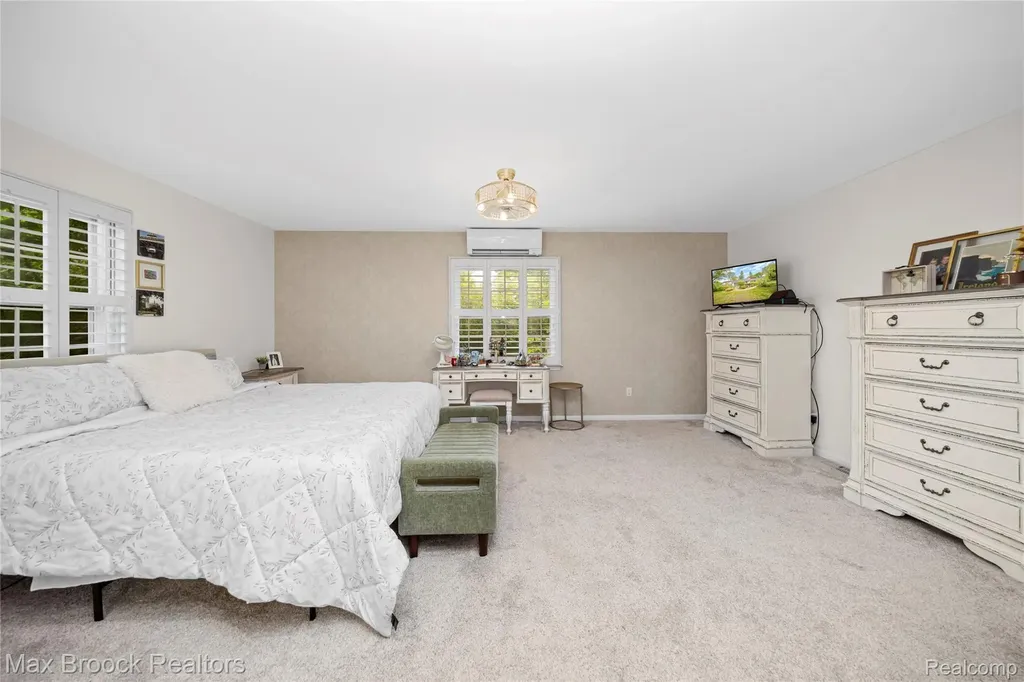 6485 Thurber Road Bloomfield Hills City MI 48301