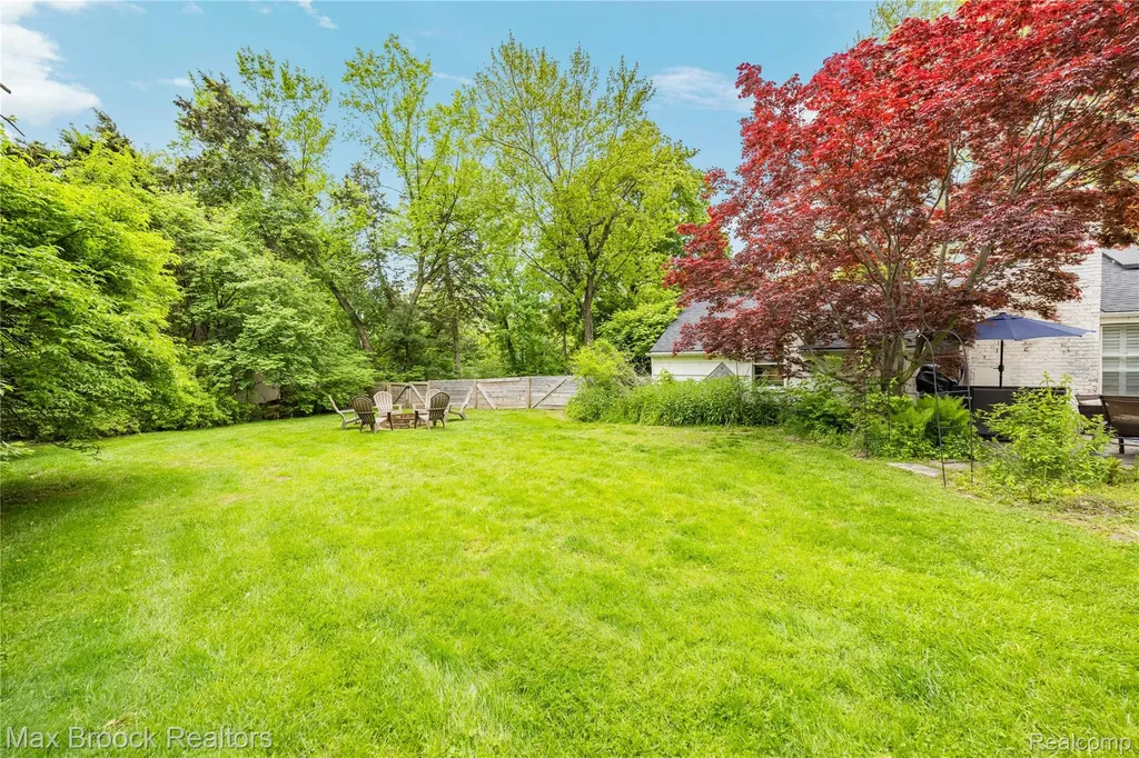 6485 Thurber Road Bloomfield Hills City MI 48301