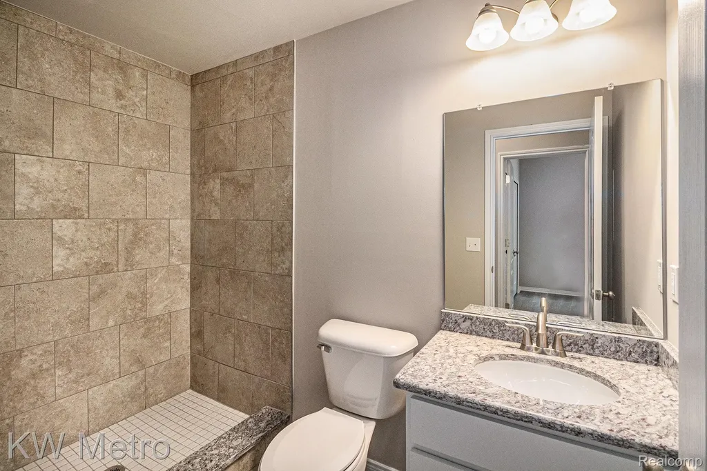 235 Whispering Pines Drive Fenton City MI 48430