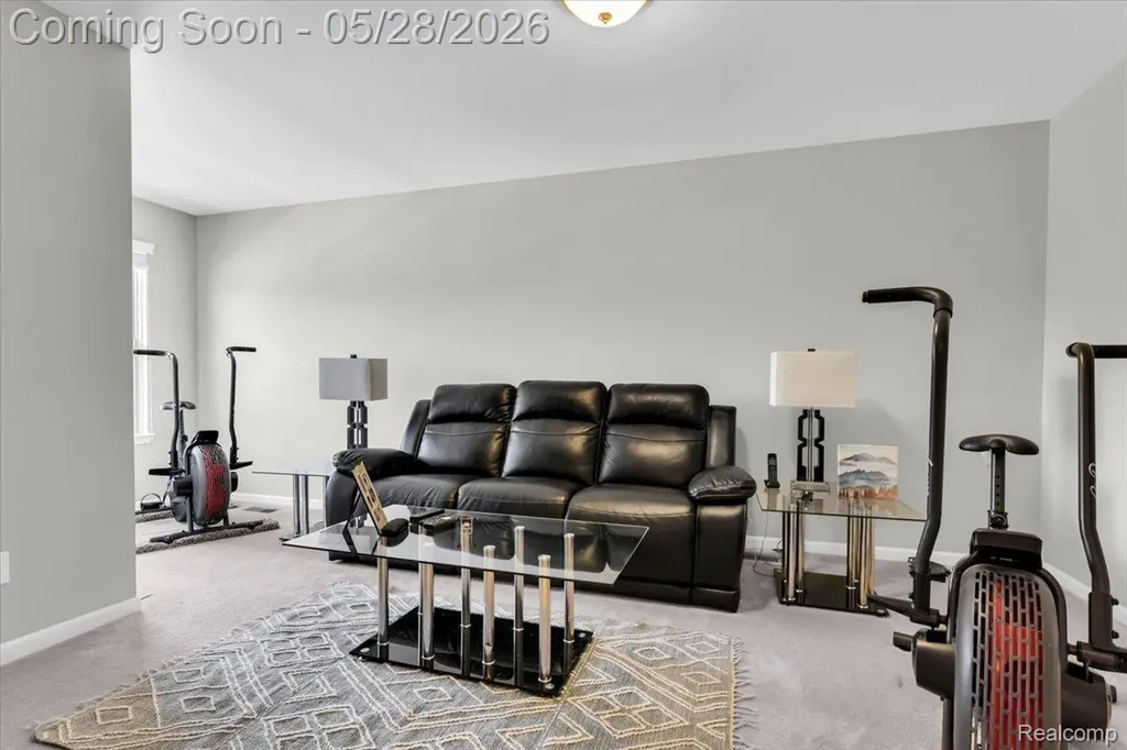 2904 Secret Way Commerce Charter Township MI 48390