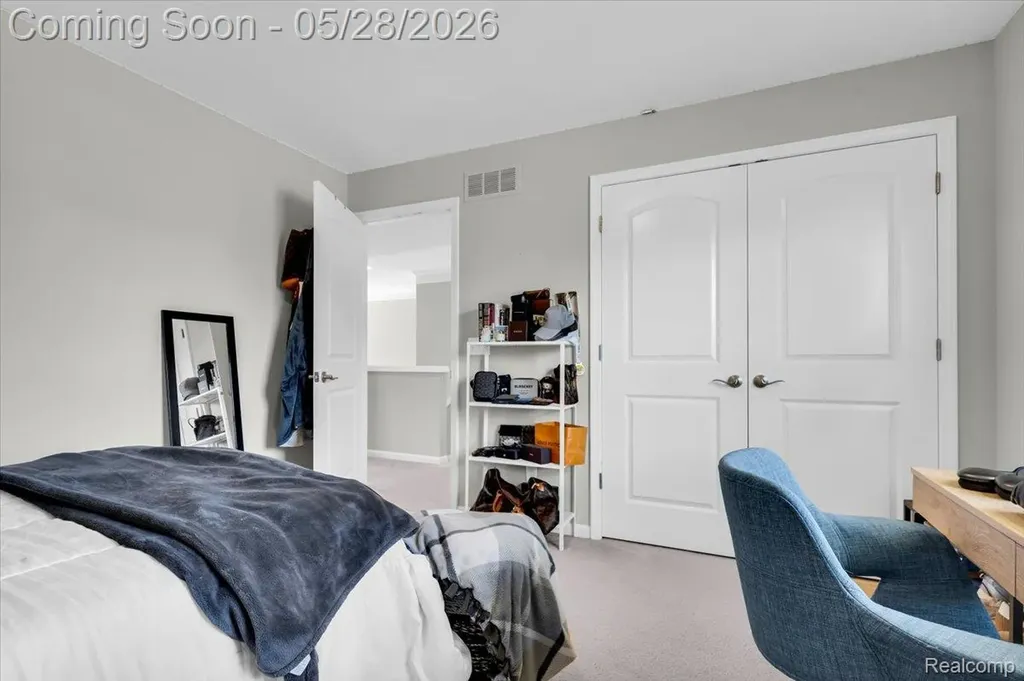 2904 Secret Way Commerce Charter Township MI 48390