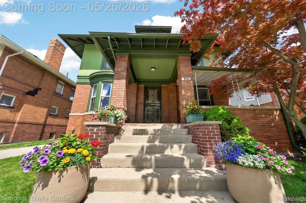 700 Taylor Street Detroit City MI 48202